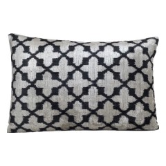 VELVET IKAT PILLOW COVER BLACK SILVER CROSS Q4 
